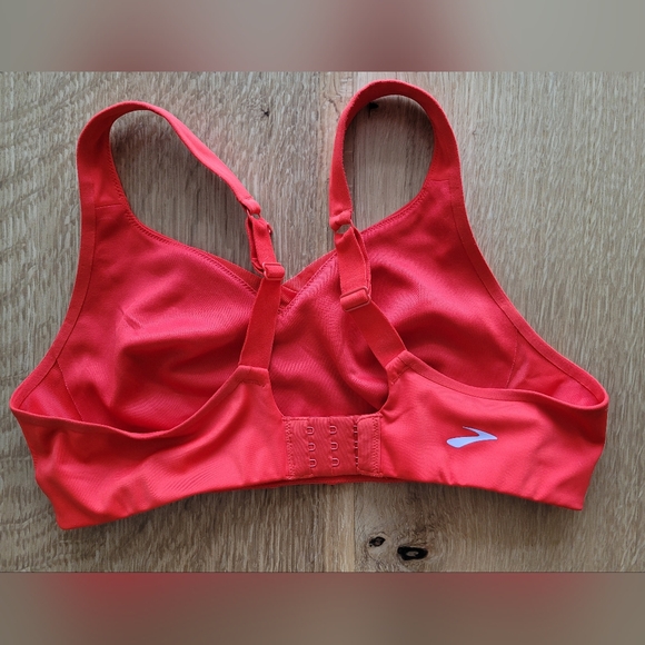 Brooks Sports Bra | Coral Red | Size Medium (Runs Small) - Picture 2 of 3